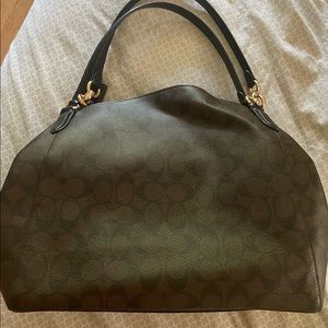 COACH HALLIE SHOULDER BAG IN SIGNATURE CANVAS